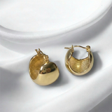 Aretes Plateados Tipo Arracada Pulidos | Luna Bella Joyería