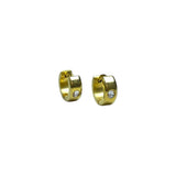 Aretes Dorados Huggie con Zirconia Incrustada | Luna Bella Joyería