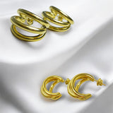 Aretes Dorados Doble Aro Diseño Liso | Luna Bella Joyería