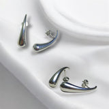 Aretes Gota Alargada Plateada Acero Inoxidable | Luna Bella Joyeria