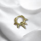 Arete Dorado Con Puntas Cónicas Colgantes Y Zirconias | Luna Bella Joyería