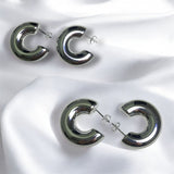 Aretes Plateados Tipo C Gruesos Modernos | Luna Bella Joyería
