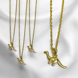 Collar con Dije de Dinosaurio en Acero Inoxidable Dorado | Luna Bella Joyería