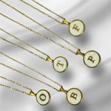 Collar con Inicial en Nácar Blanco | Luna Bella Joyería