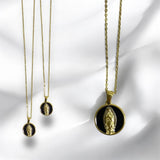 Collar Virgen de Guadalupe Negro y Dorado | Luna Bella Joyería