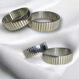 Pulsera Elástica Plateada de Acero Inoxidable | Luna Bella Joyería