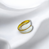 Anillo Ajustable Dorado con Nácar Blanco de Acero Inoxidable | Luna Bella Joyería