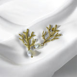 Aretes Dorados Coral con Perla | Luna Bella Joyería