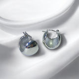 Aretes Plateados Tipo Arracada Pulidos | Luna Bella Joyería